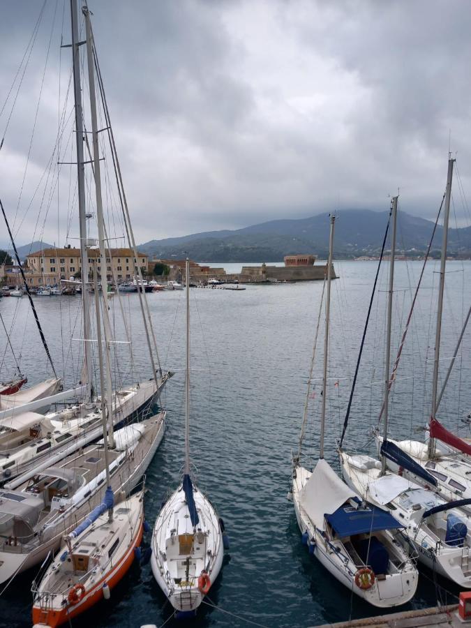 Ferienwohnung Monolocale La Darsena Portoferraio Exterior foto