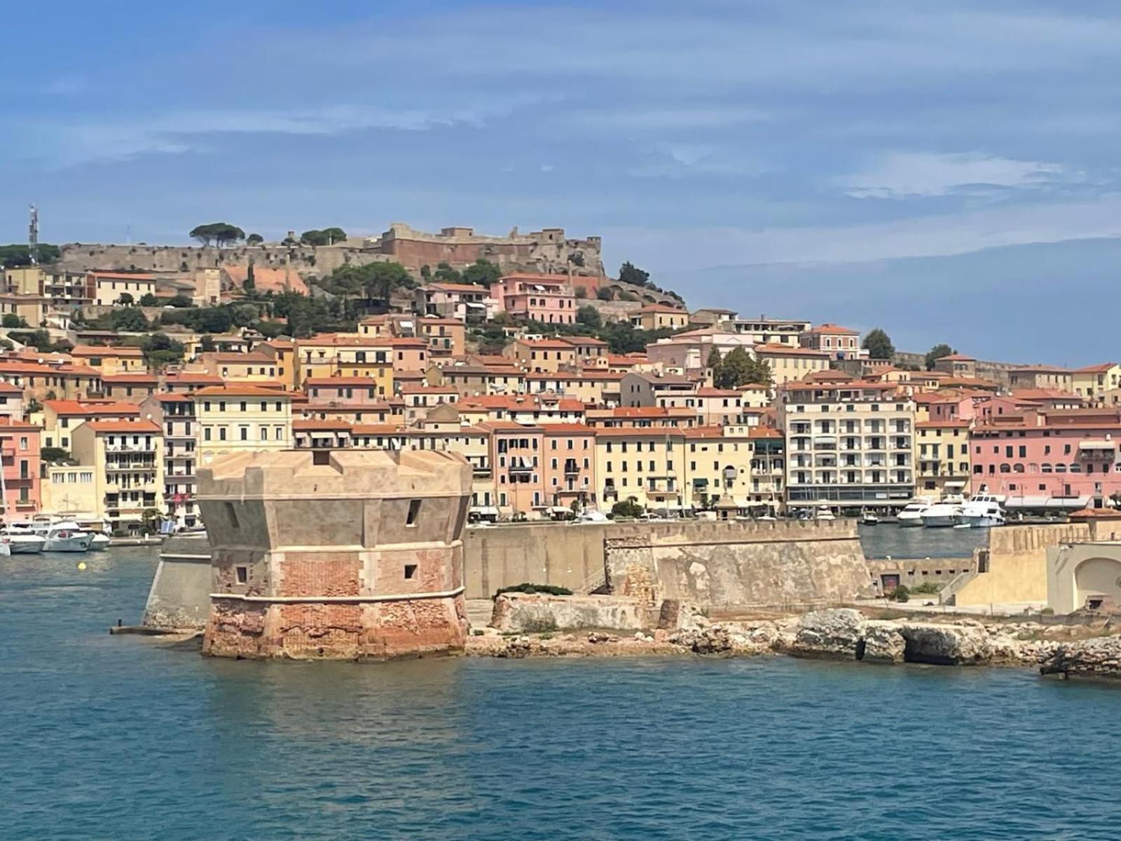 Ferienwohnung Monolocale La Darsena Portoferraio Exterior foto